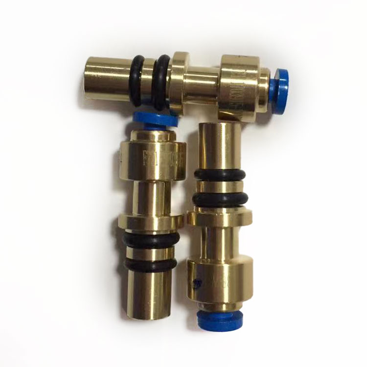 Передача Вольво тележки евро разделяет штуцеры 1703915-ТВ101 газовой трубы