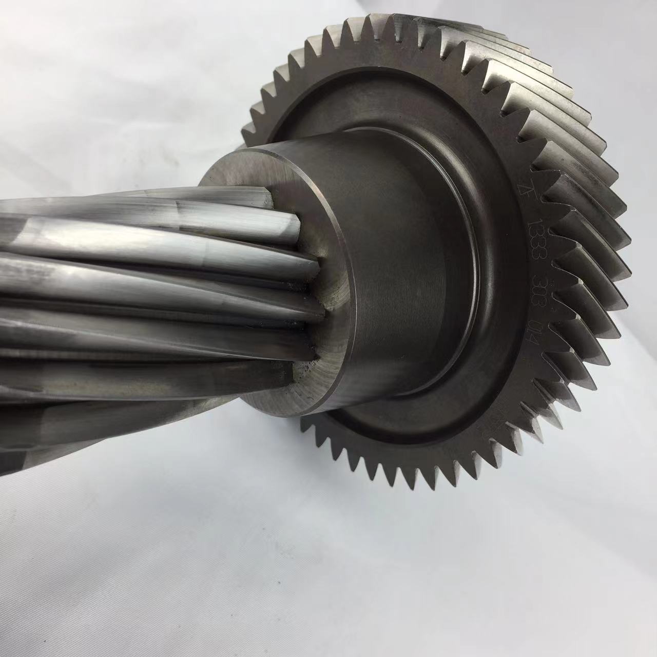 ZF 1333303016 Промежуточный вал коробки передач