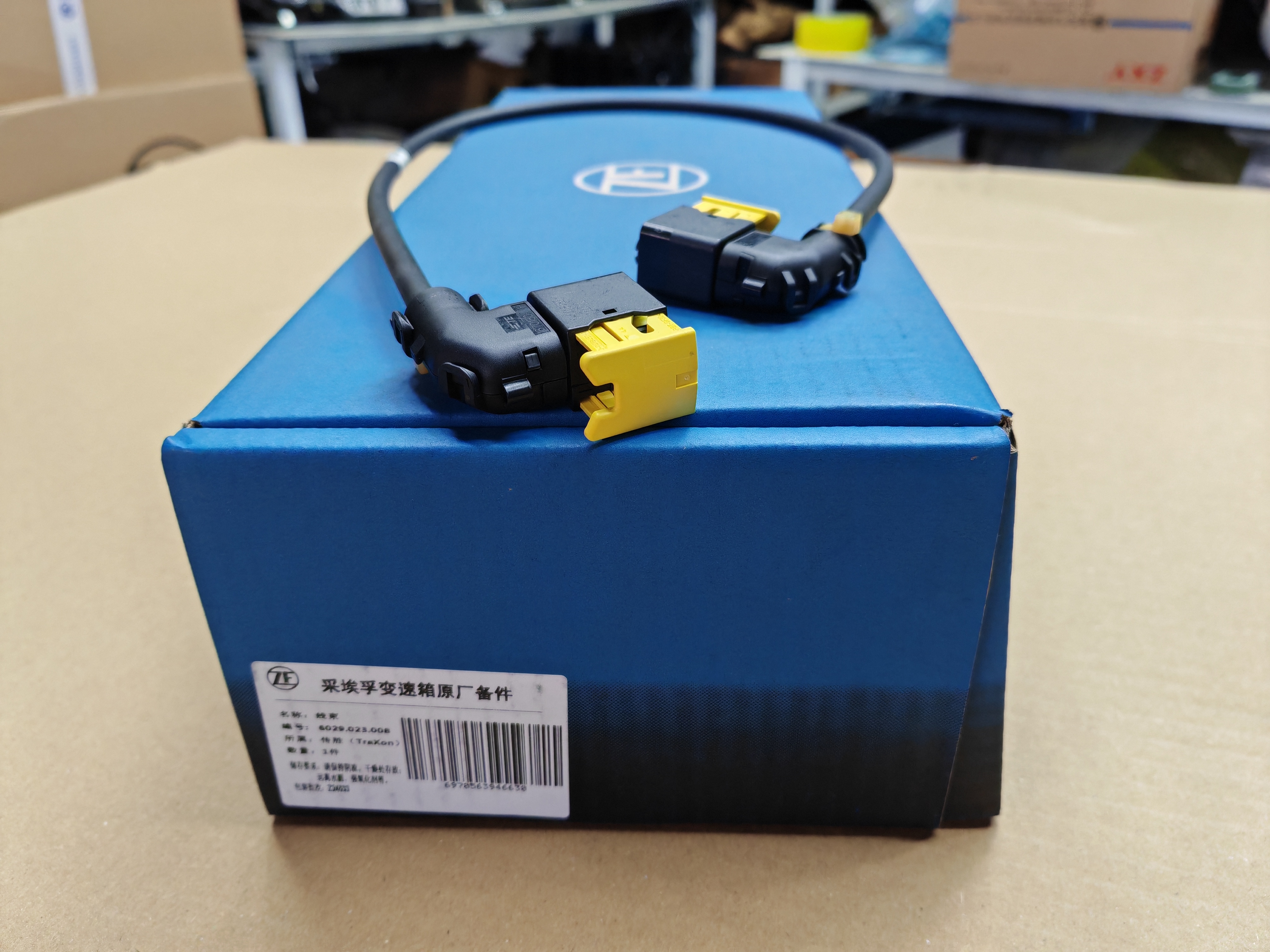 Автоматическая коробка передач ZF12-скорости 12TX2621TD 12TX2820TO жгут датчика 6029 023 008