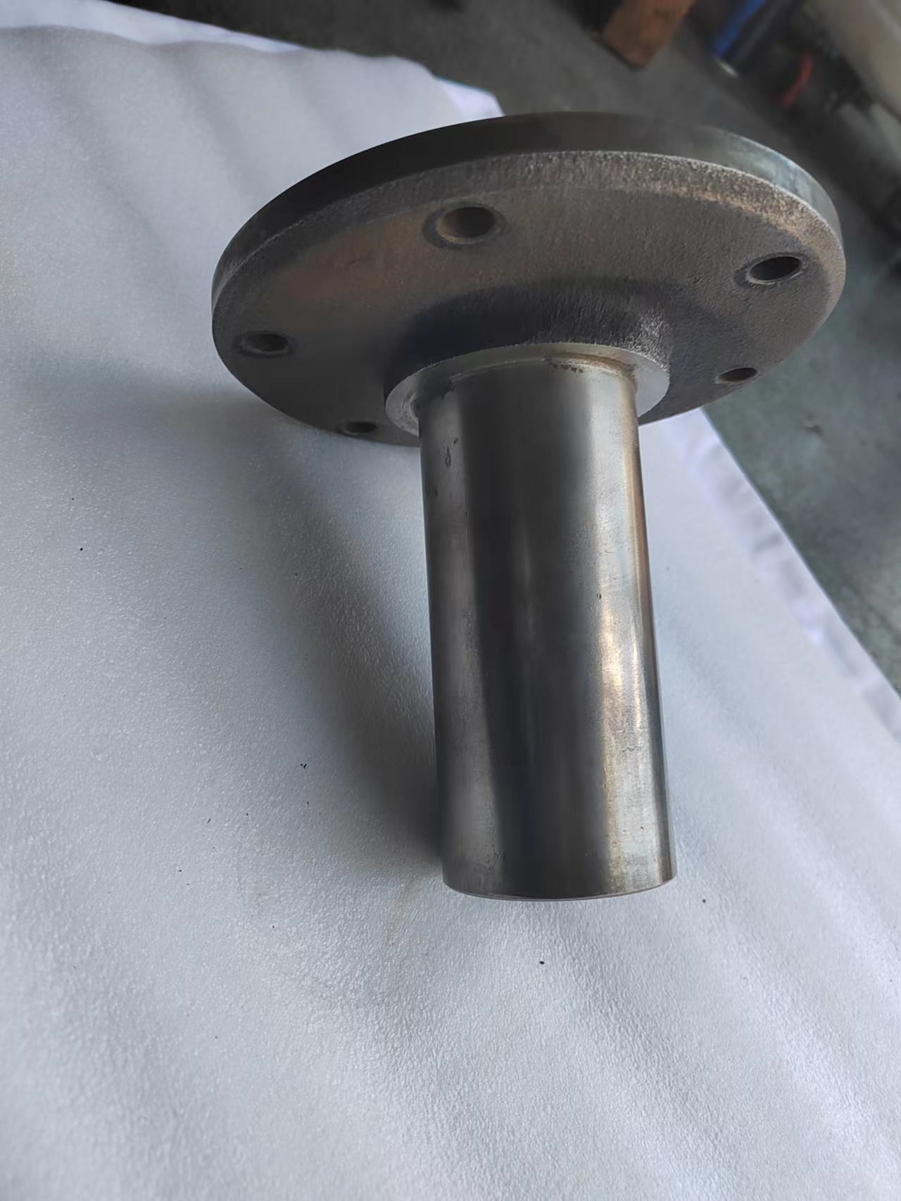 1009577 Крышка входного вала Eaton