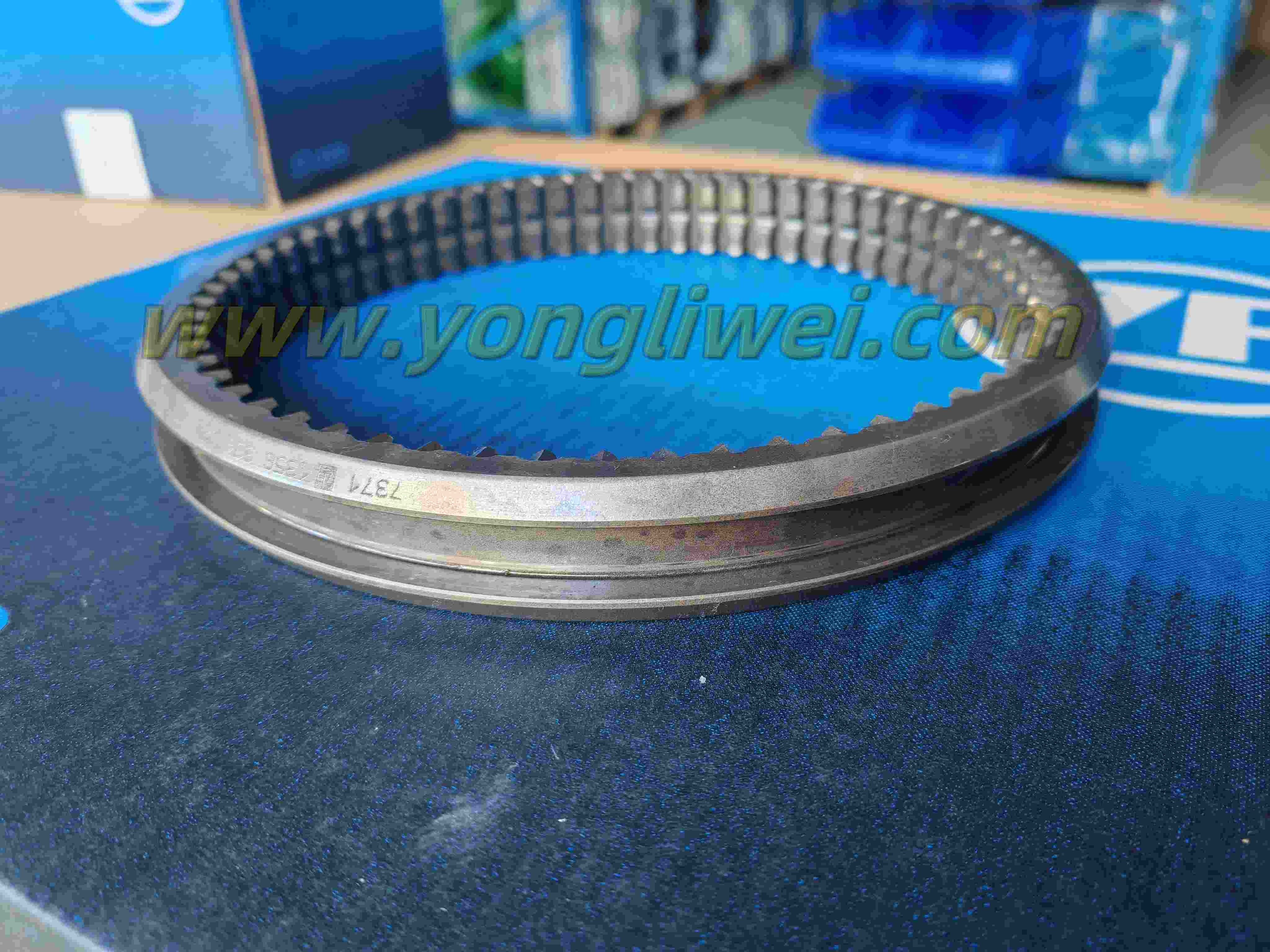 Оригинальный немецкий синхронизатор коробки передач ZF16S221 1356 304 024, втулка шестерни синхронизатора