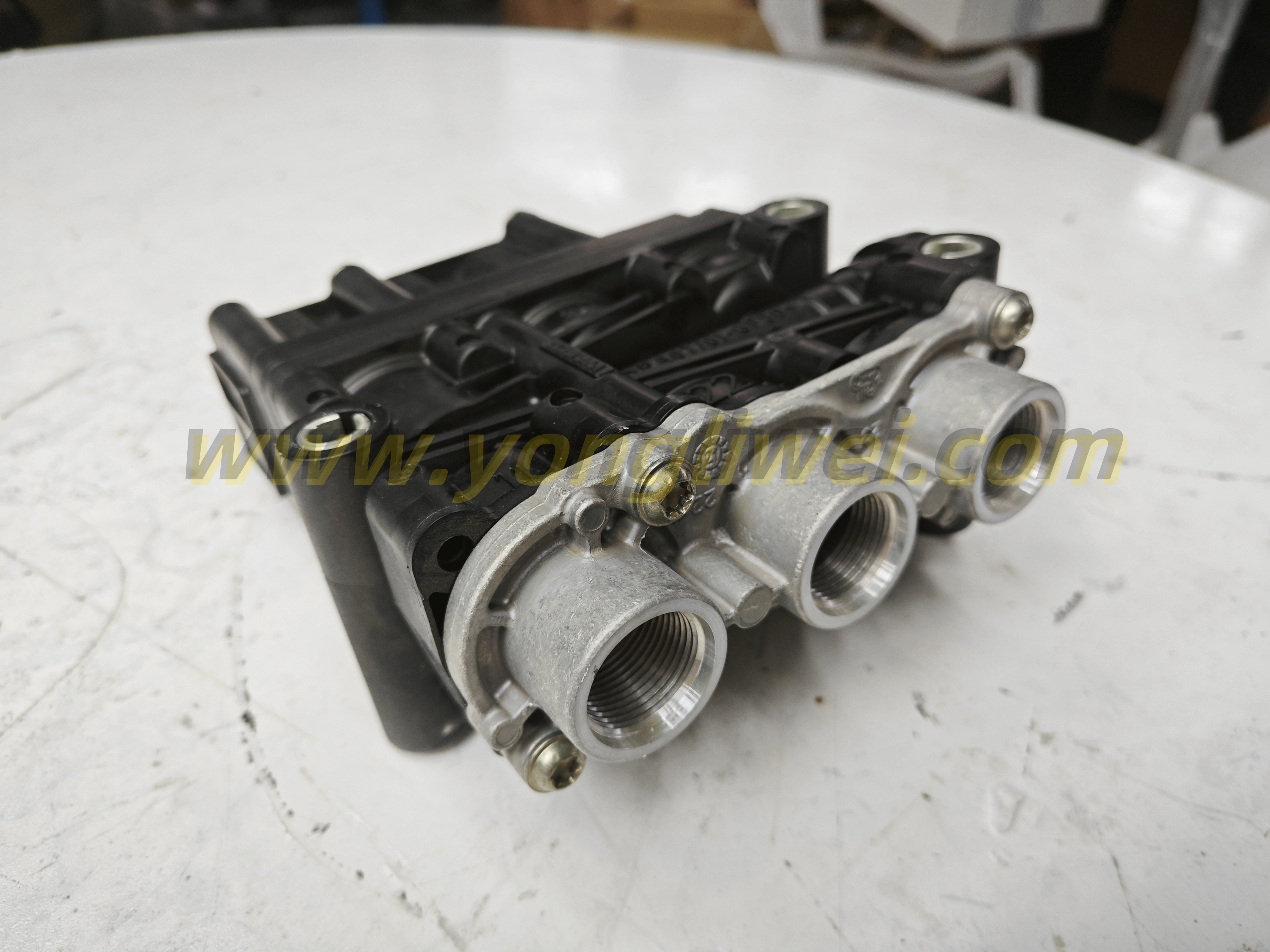 Компонент клапана EBS в сборе Mercedes-Benz MAN DAF Truck 4728900220